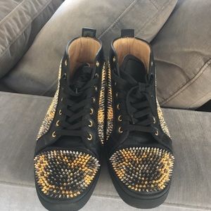 COPY - Christian Louboutin